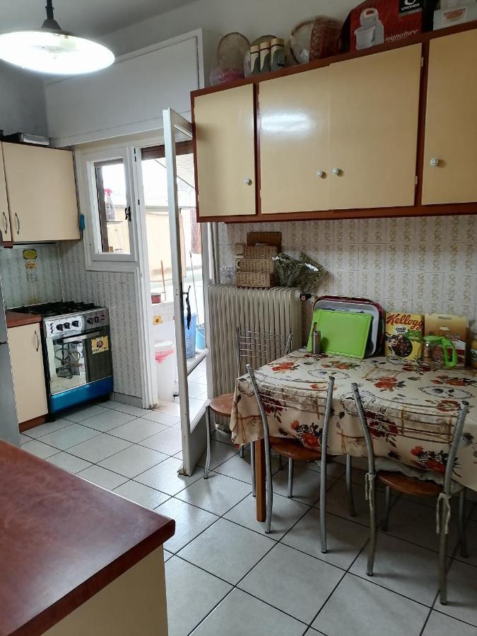 Kомната Гостья Apartment Atena Exterior foto